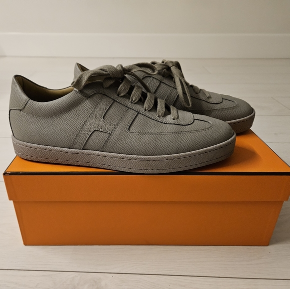 [SOLD] Hermes men's boomerang sneakers - Picture 6 of 13